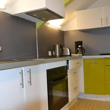 Gîtes Du Château De La Motte Usseau (Vienne)