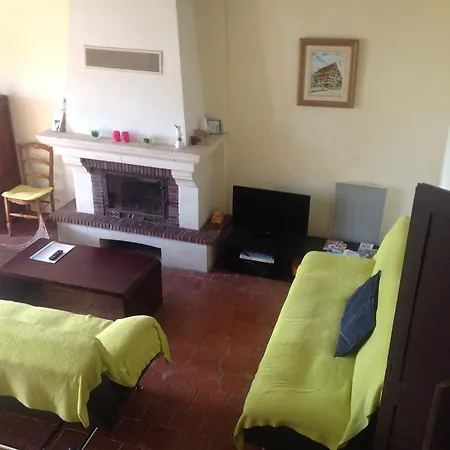 Hébergement de vacances Gîtes Du Château De La Motte Usseau (Vienne)