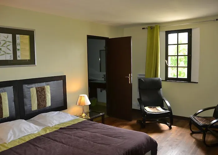 Gites Du Chateau De La Motte Usseau (Vienne)