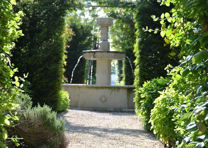 Gites Du Chateau De La Motte *