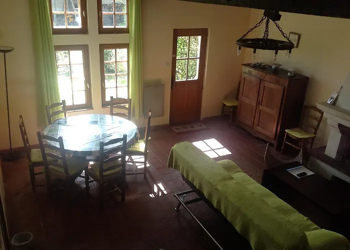 Gites Du Chateau De La Motte Σπίτι διακοπών